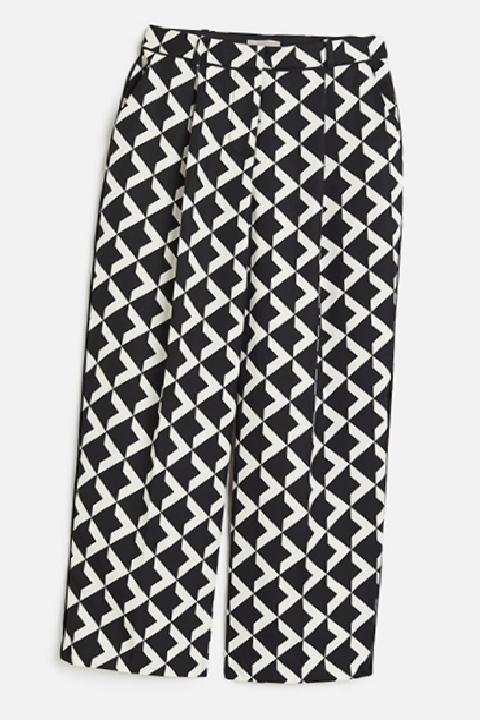 Geometrik Desenlerle İlkbahar-Yaz 2024 Moda Trendleri