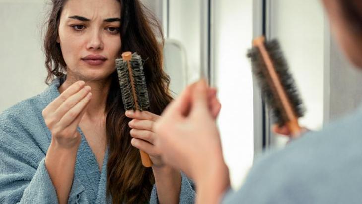 Hindistan Cevizi Yağının Saç Bakımındaki Faydaları ve Kullanım Yöntemleri