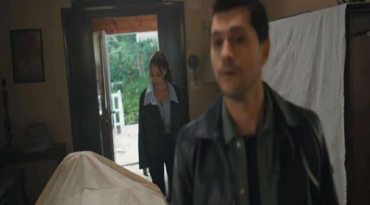 9 Ekim Leyla dizisi 4. bölüm kıyafetleri: