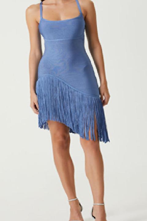 2025 Moda Renk Trendleri ve Öne Çıkan Parçalar