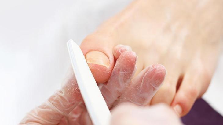 Ayak Bakımında Doğal Yöntemler ve İpuçları