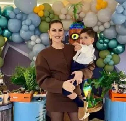 Burak Özçivit ve Fahriye Evcen'in Oğulları Kerem'in 2. Yaş Günü Kutlaması