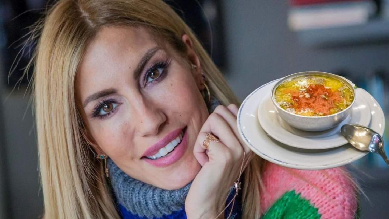 Çağla Şıkel'in Gençlik Sırrı: Kelle Paça Çorbası