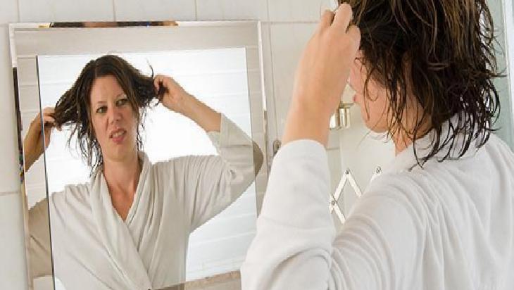 Doğal Yağlar ile Saç Bakımı: Argan, Lavanta, Biberiye ve Çay Ağacı Yağının Faydaları