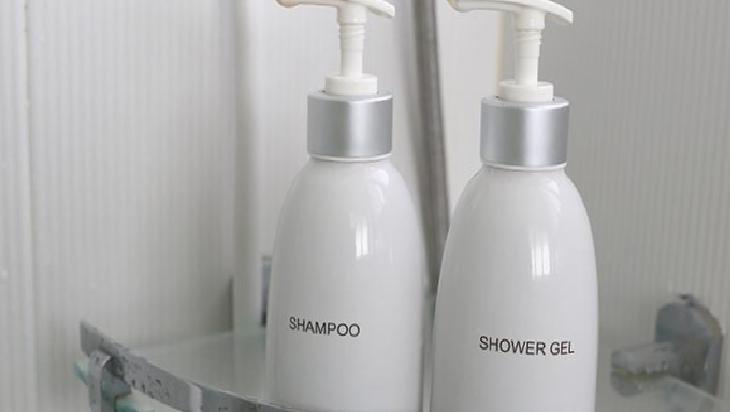 Saç Bakımında Doğal Yağların Kullanımı