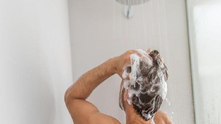 Islak Saçları Taramanın Etkileri ve Dikkat Edilmesi Gerekenler