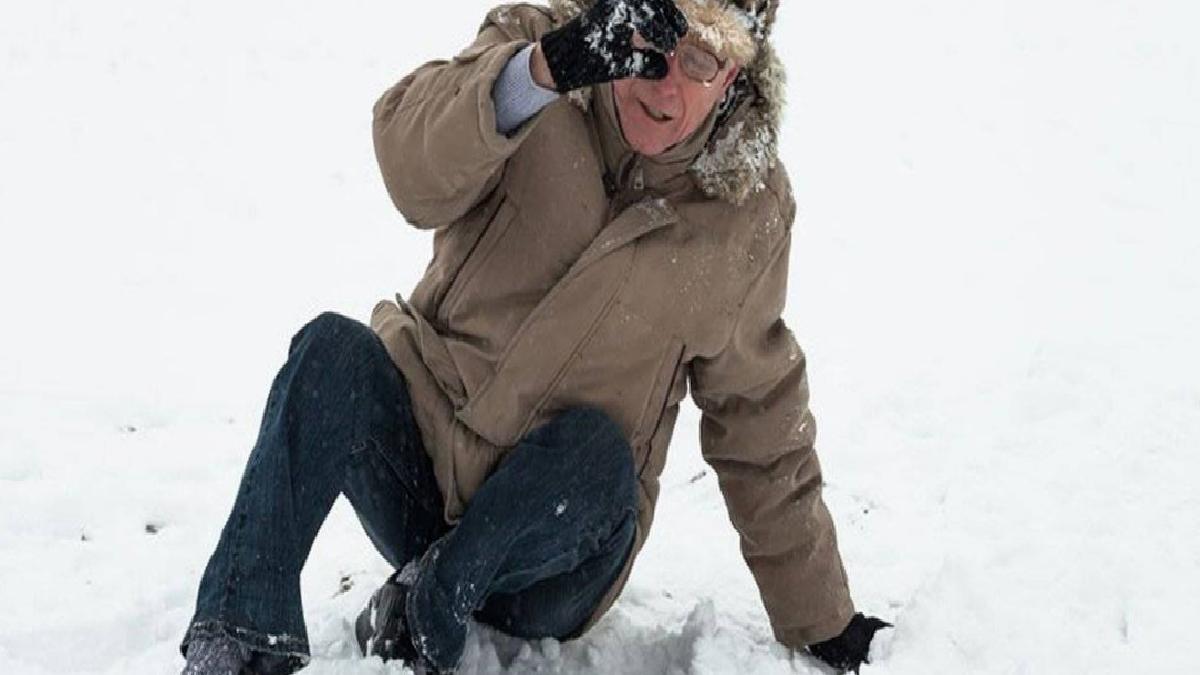 Karlı ve Buzlu Yollarda Güvenli Yürüyüş İçin İpuçları