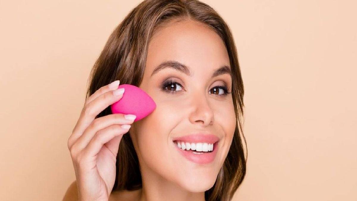 Makyaj Süngerlerinin Önemi ve Temizliği