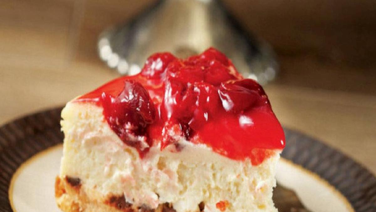 Vişne Soslu Cheesecake Tarifi