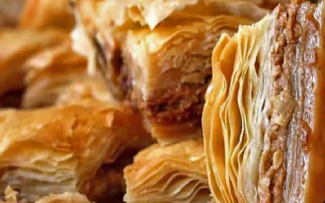 Kolay Ev Baklavası Nasıl Yapılır?