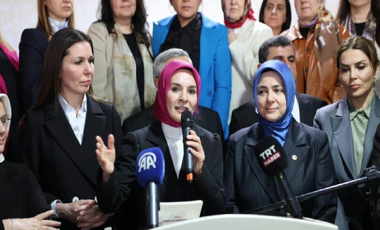 Aile ve Sosyal Hizmetler Bakanı Mahinur Özdemir Göktaş Hatay'da İşte Kadın Kardeşim Projesi'ni Tanıttı