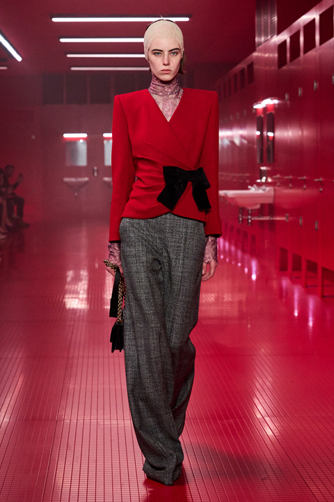 Alessandro Michele'nin Valentino Sonbahar-Kış 2025 Koleksiyonu