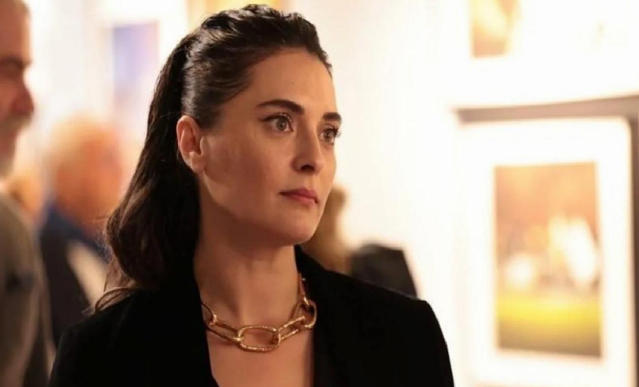 Aslıhan Gürbüz, Hatalı Park Yapan Araç İçin İsyan Etti