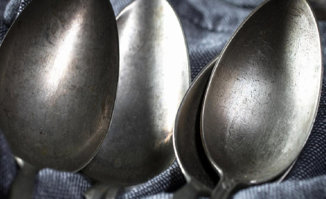 Çatal Kaşık Takımlarının Doğal Temizliği: Tuzun Gücü