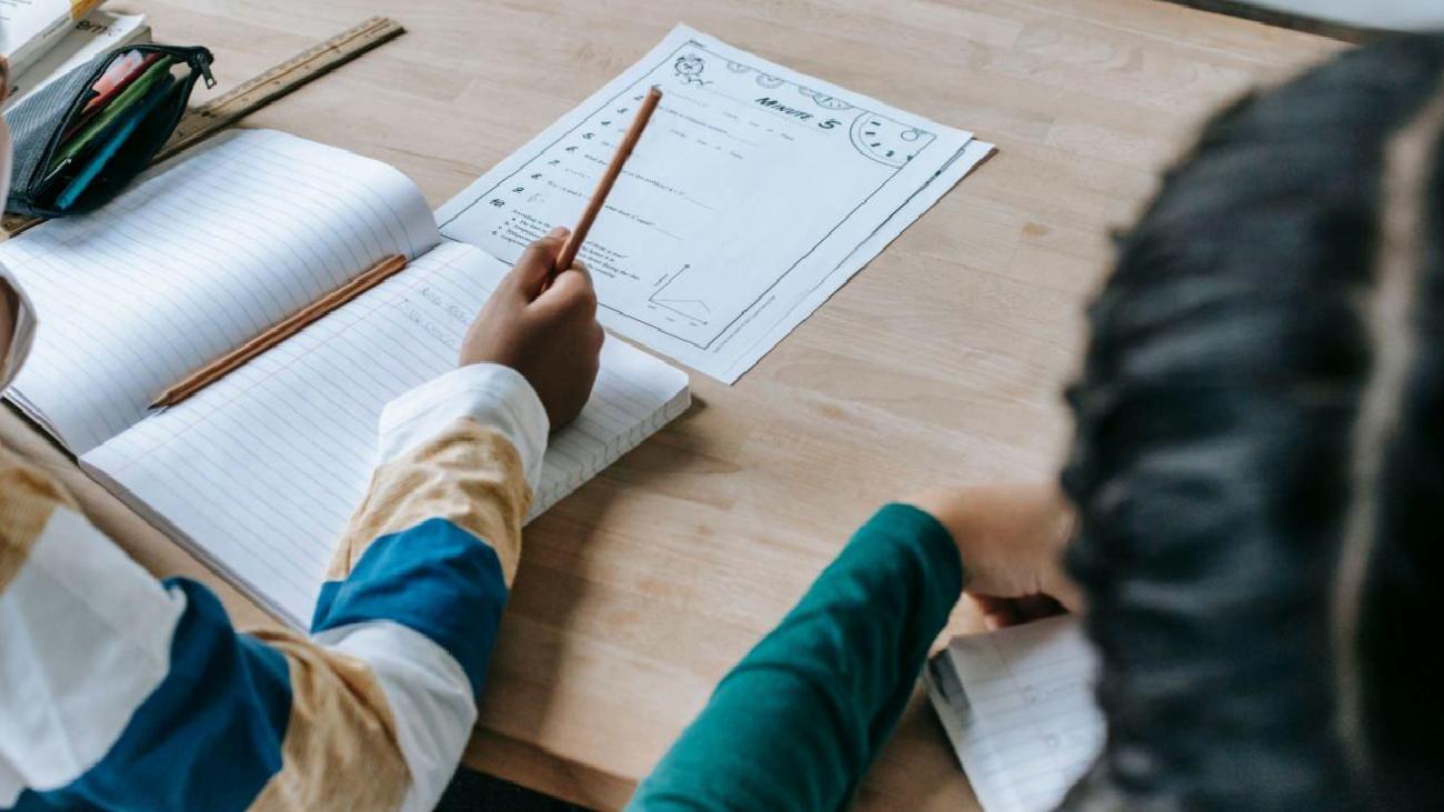 Dikkat Dağınıklığı: Ebeveynler İçin Bilgilendirici Rehber