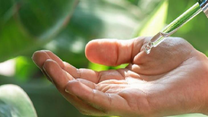 Doğal Cilt Tonikleri: Elma Sirkesi, Yeşil Çay ve Salatalık