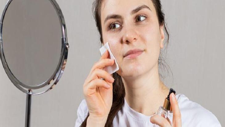 Doğal Cilt Tonikleri: Elma Sirkesi, Yeşil Çay ve Salatalık