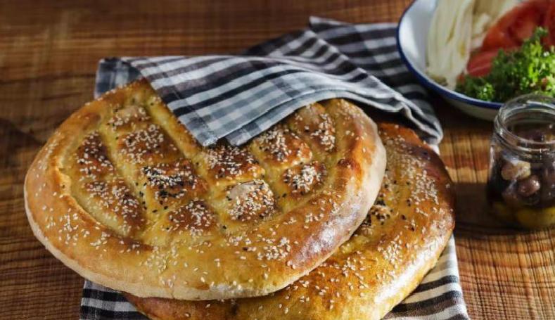 Evde Ramazan Pidesi Nasıl Yapılır?