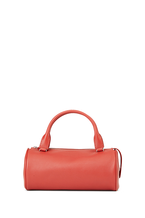 İlkbahar-Yaz 2025 Sezonunun It Bag Trendleri