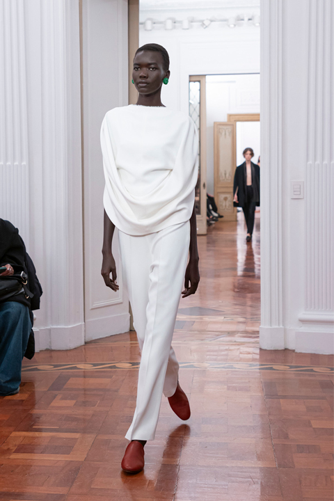 Launchmetrics Spotlight: Moda ve Lüks Endüstrisinde Yenilikçi Stratejiler