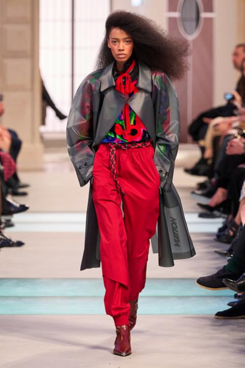 Louis Vuitton'un Çağdaş Yolculuğu: Kraftwerk ile Özel İş Birliği