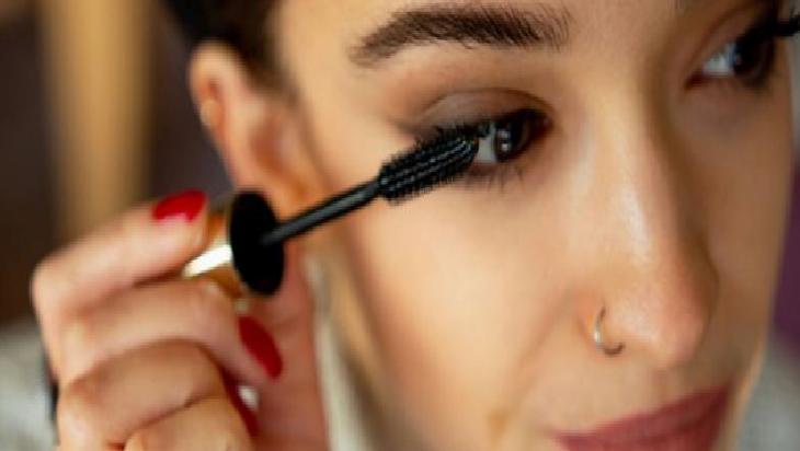 Maskara Kullanımında Göz Sağlığını Koruma Yöntemleri