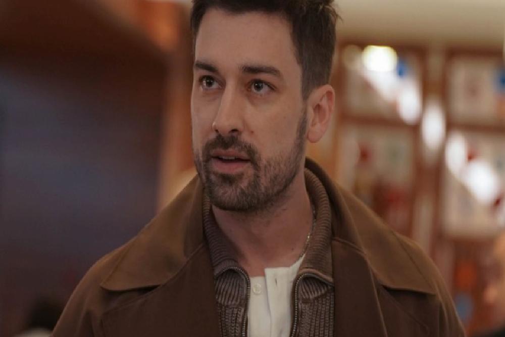 Ahsen'in Kendi Geçmişiyle Yüzleşmesi