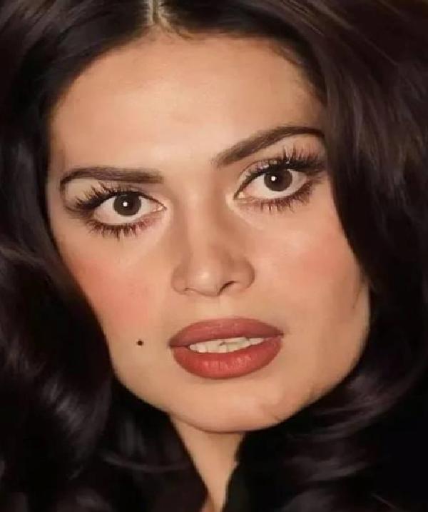 Türkan Şoray'dan Turkish Delight Makyajı Hakkında Açıklama