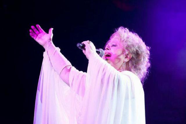 Neşe Karaböcek'in Hayatından ve Sanat Çalışmalarından Derinlemesine Bir Bakış