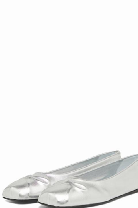 Bu Yaz Modası: Geçmişin İzleri ve Yenilikçi Dokunuşlar