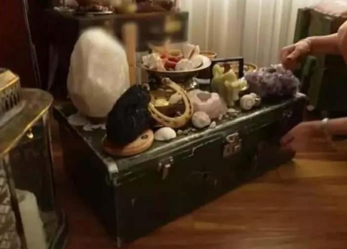 Evrim Akın ile Ev Gezmesi'nde Seda Aktuğlu'nun Şık Evi Tanıtıldı