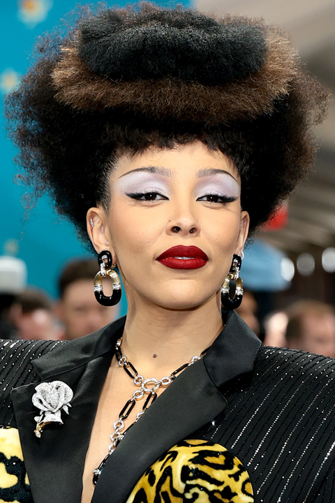 Met Gala 2023'ten İlham Veren Saç ve Makyaj Trendleri