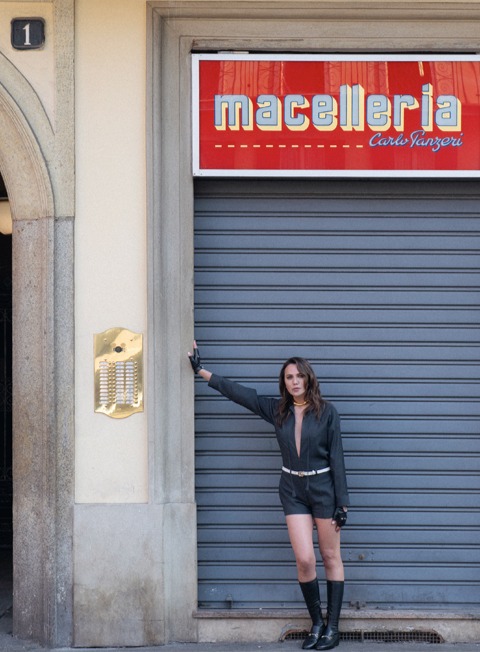 Milano'da Moda ve Stil Buluşması: Gucci Yaz Koleksiyonu ve Bamboo Bag ile Şıklık