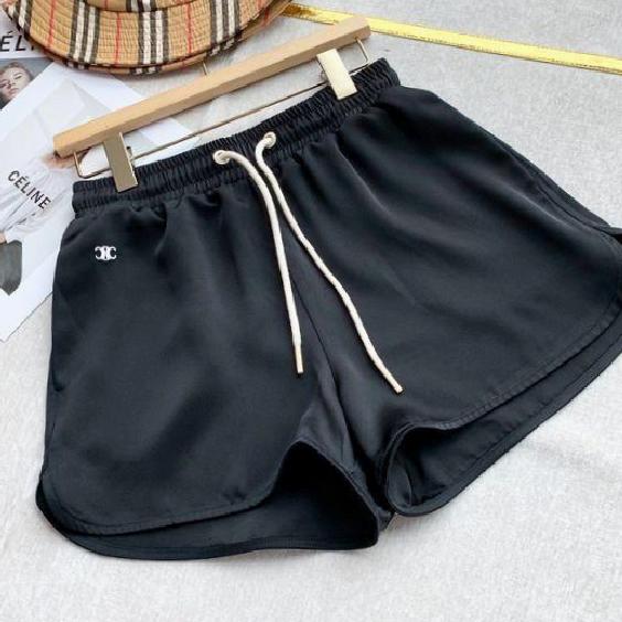 Bikini Üstü ile Kombin Yaparken Dikkat Edilmesi Gerekenler