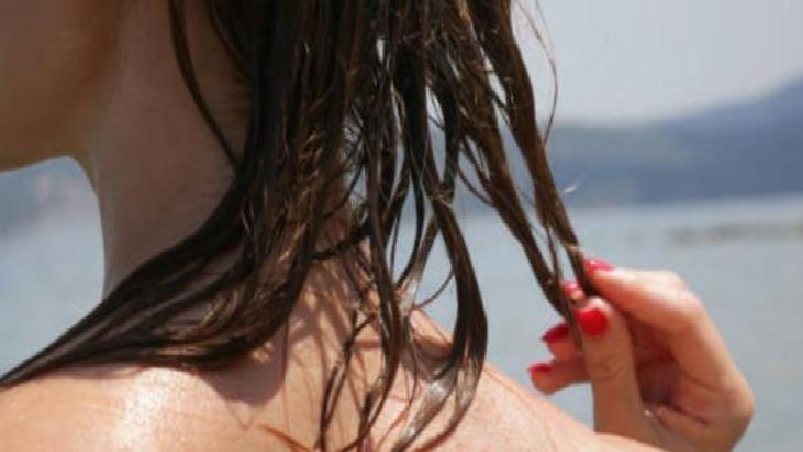 Deniz Öncesi Saç Koruma Kürü Nasıl Hazırlanır?