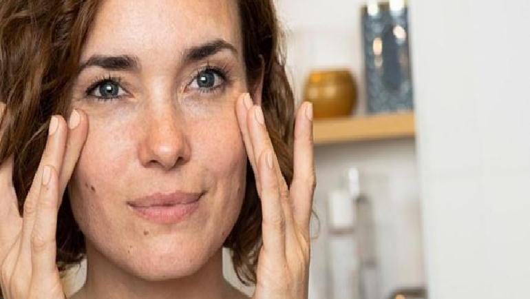 E Vitamini Kapsüllerinin Doğal Cilt Uygulamaları