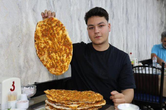 Yemek Yarışlarındaki İlginç Deneyimleri