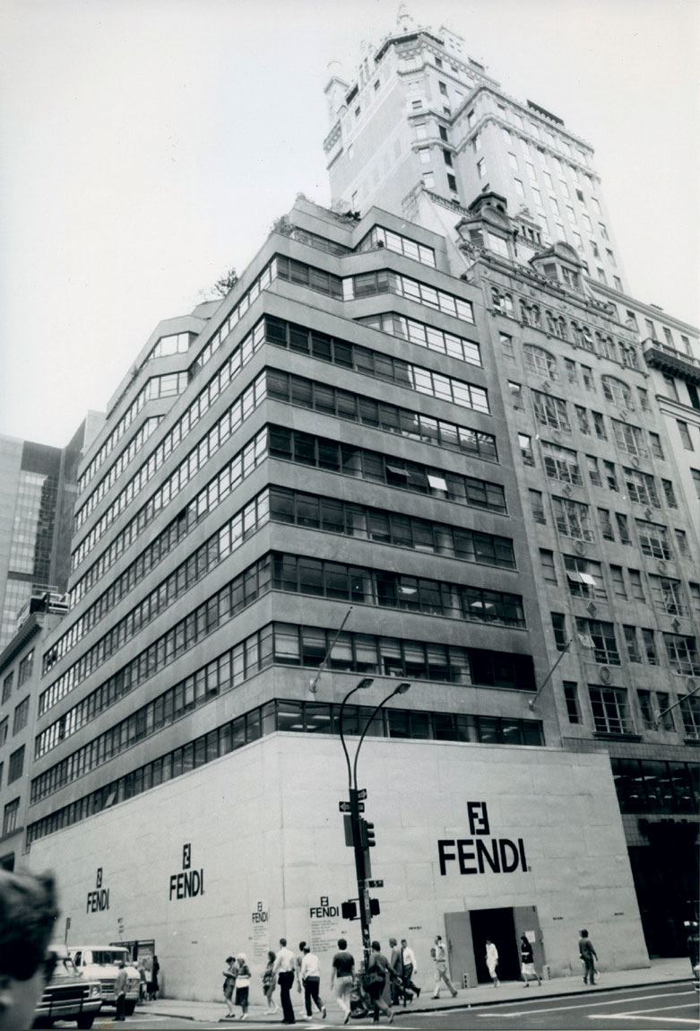 Fendi'nin 100. Yılında Köklü Değerlere Sadık Kalmak