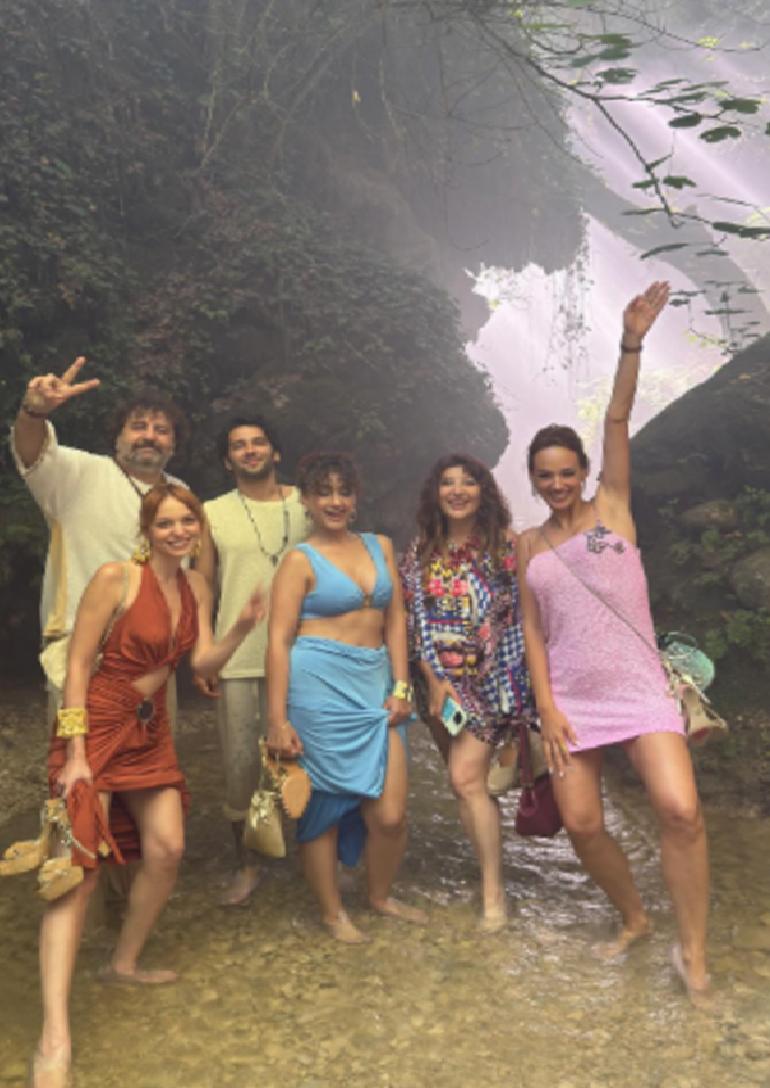 Seda Bakan’ın Erken Saatteki Set Hazırlığı