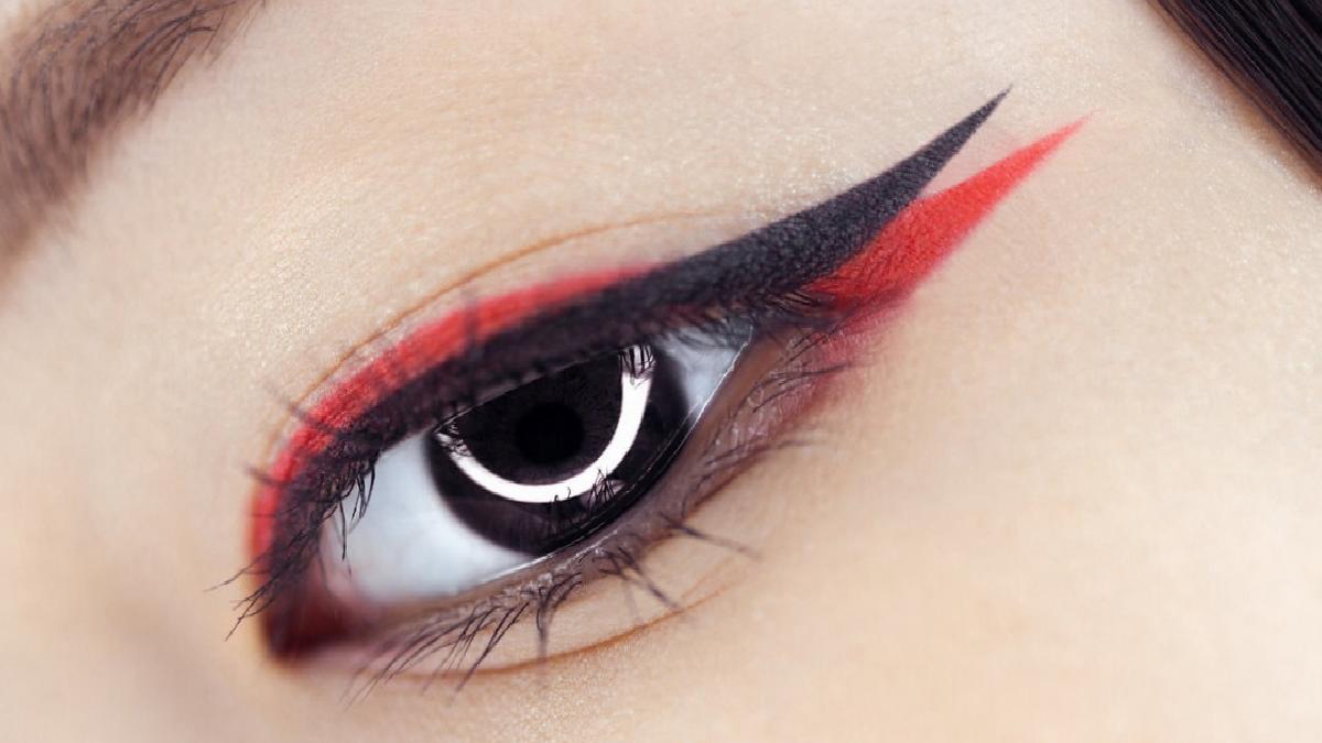 Eyeliner Çekmenin Sanatı: Göz Şeklinize Uygun İpuçları