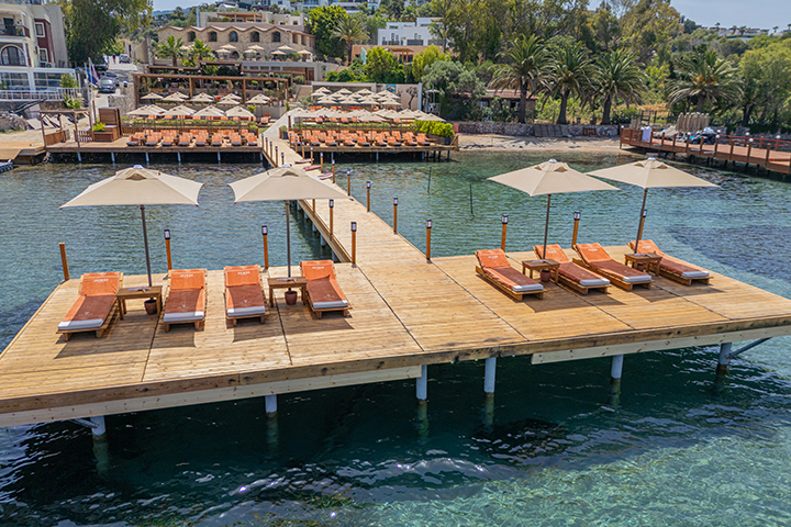 Guess, 2025 Yaz Sezonuna Özel Bodrum’un Yalıkavak Bölgesinde Yeni Bir Deneyim Sunuyor