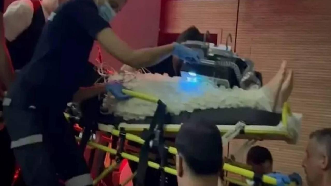 Sedyeyle Otelden Çıkarıldı ve Hastaneye Sevk Edildi