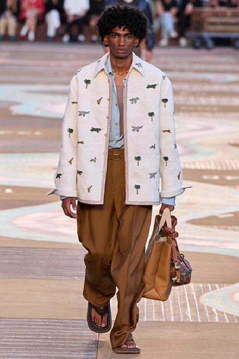 Louis Vuitton’un 2026 İlkbahar/Yaz Erkek Koleksiyonu: Kültürlerarası Bir Moda Yolculuğu