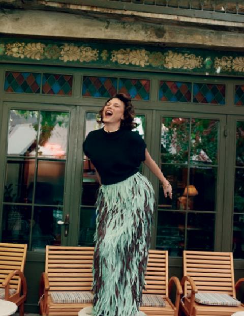 ELLE Türkiye 300. Sayısı ve Serenay Sarıkaya'nın Deneyimi