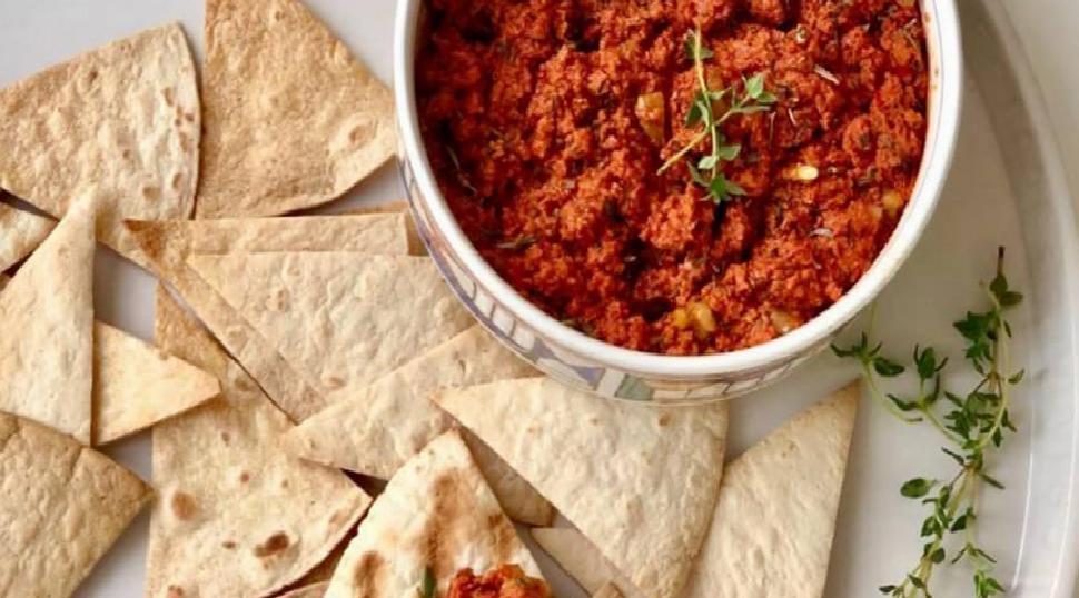 Tahinli Salçalı Meze Tarifi
