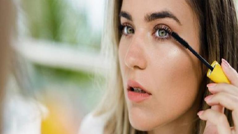 Takma Kirpiklerin En Büyük Riskleri ve Sağlık Açısından Dikkat Edilmesi Gerekenler