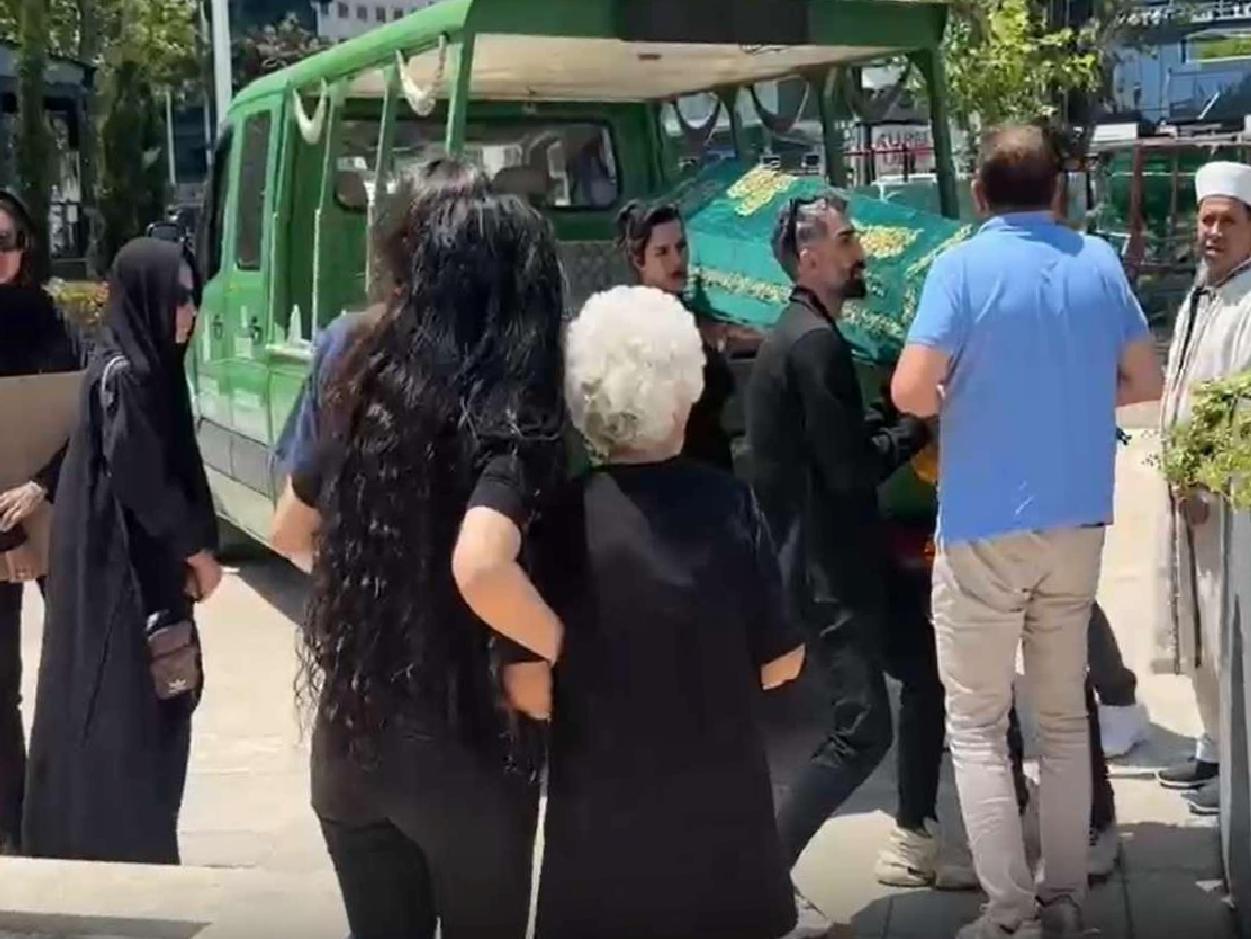 Yakınlarının ve Ünlü İsimlerin Katılımı