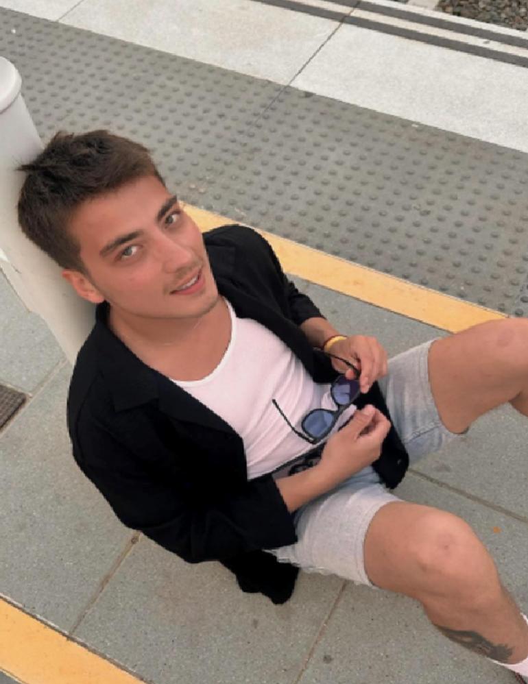 Yolculuk ve Sosyal Medya Paylaşımları