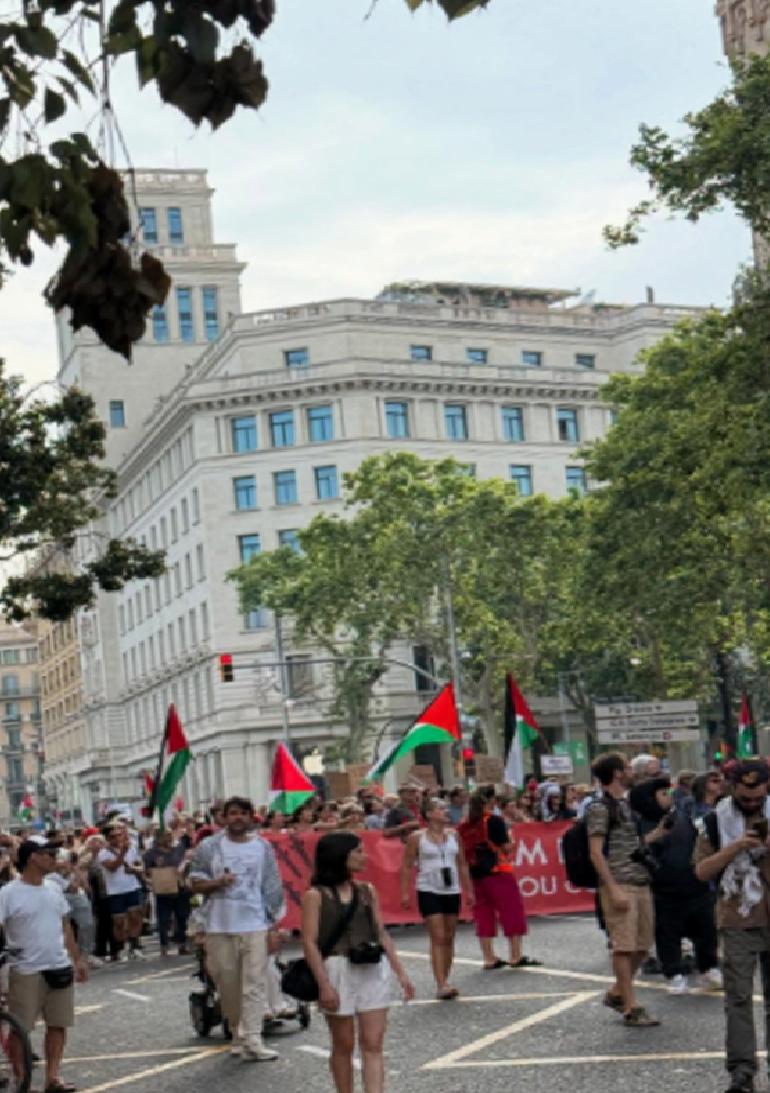 Hayranlarından ve Takipçilerinden Gelen İlgi