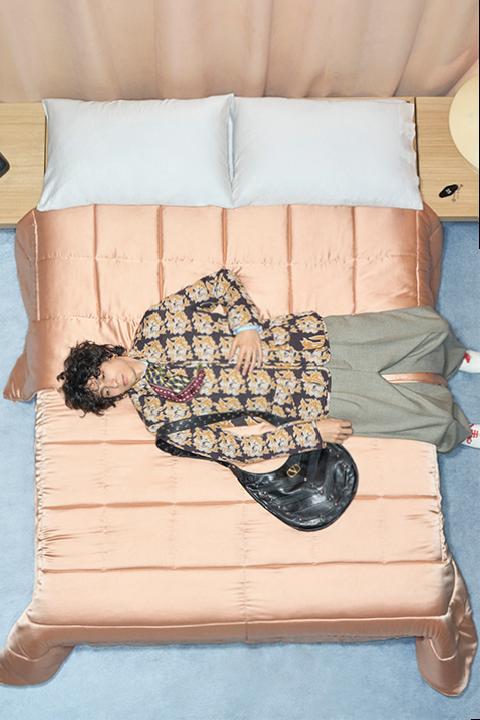 Valentino’nun 2026 Resort Koleksiyonu: Duyguların ve Hayallerin Yansıması